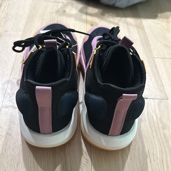 Adidas Adizero Select Basketball Shoes - Picture 4 of 7